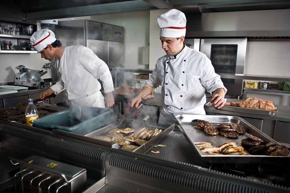 How to Ensure Restaurant Food Safety & Why It Matters